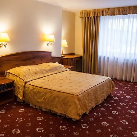 Prezydencki 3-star 3*