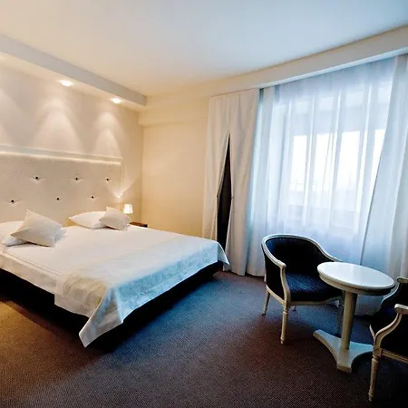 Hotel Prezydencki 3-star Rzeszów