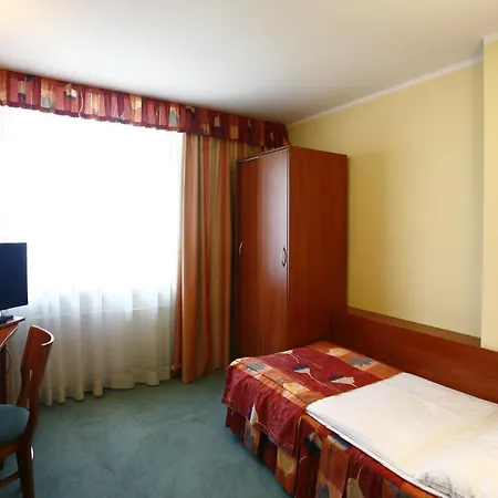 Prezydencki 3-star Hotel