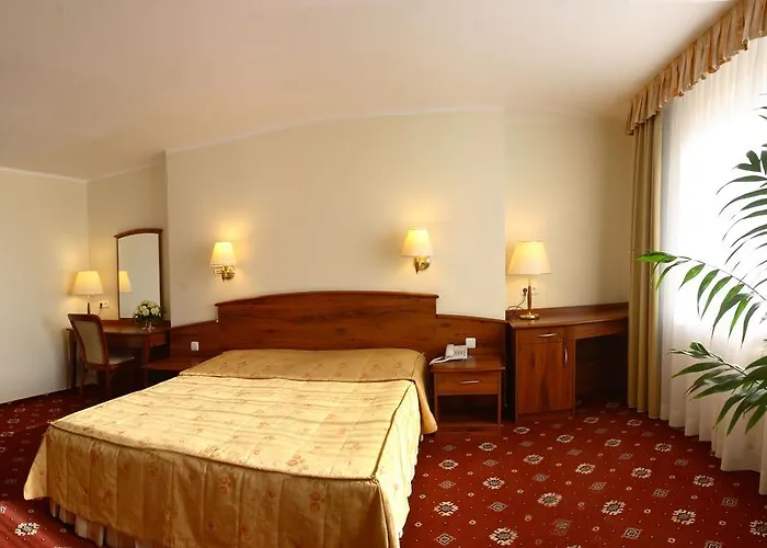 Otel Prezydencki 3-star 3*